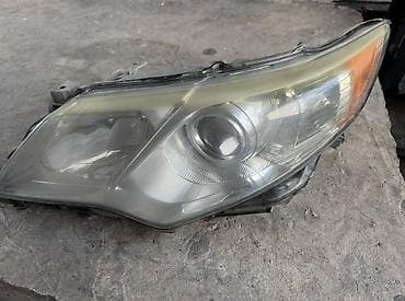 Левая передняя фара в сборе для автомобиля Toyota Camry XV50 at lalafo.kg Левая передняя фара в сборе для автомобиля Toyota Camry XV50