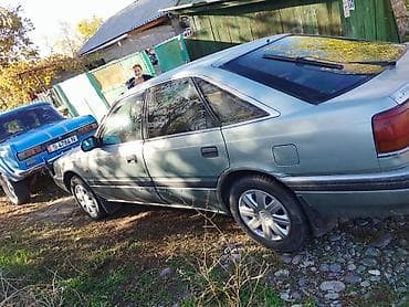 daf 480: Mazda 626: 1990 г., Бензин, Седан — 3