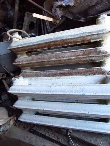 сварка радиатора: Продаю батареи чугунные, восемь секций — 1