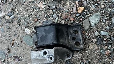 Автозапчасти: Подушка мотора Nissan — 2