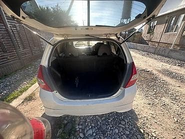 бампер хонда фит: Honda Fit: 2003 г., 1.3 л, Автомат, Бензин, Хэтчбэк — 8