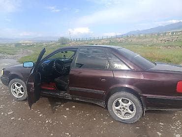 авто сатуу: Audi 100: 1992 г., 2.3 л, Кол менен иштөөчү, Бензин, Седан — 5
