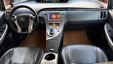 Toyota: Toyota Prius: 2013 г., 1.8 л, Вариатор, Гибрид, Лифтбек — 4