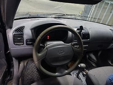Hyundai Accent: 2003 г., 1.5 л, Автомат, Бензин, Седан — 4
