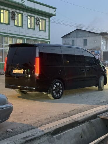 ford mondeo: Hyundai Staria: 2022 г., 3.5 л, Автомат, Газ, Минивэн — 4