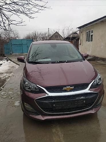 спарка: Chevrolet Spark: 2019 г., 1 л, Бензин, Хэтчбэк — 3