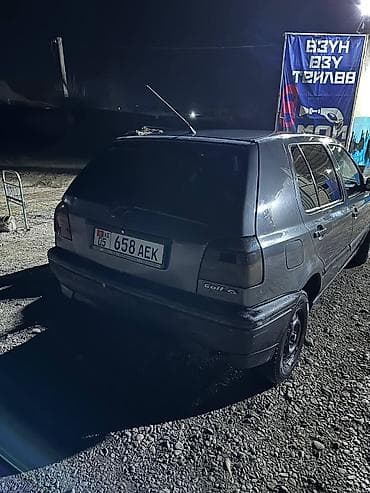 авто краска: Volkswagen Golf: 1993 г., Ручные, Бензин, Хэтчбэк — 2