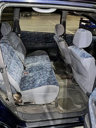 daihatsu hijet: Toyota Ipsum: 1996 г., 2 л, Автомат, Бензин, Минивэн — 10