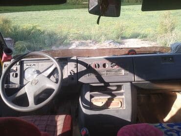 вольво 380: Mercedes-Benz : 1993 г., 4.5 л, Механика, Дизель — 4