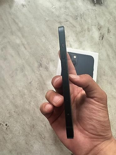 google pixe: IPhone 13, Б/у, 128 ГБ, Midnight, Коробка, 79 % — 3