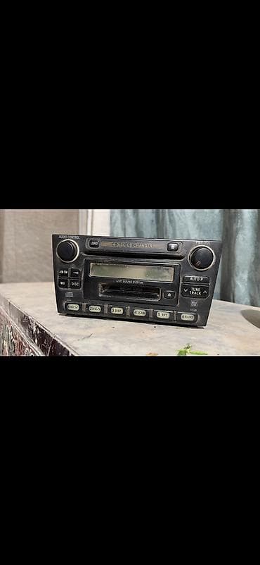 Штатная магнитола Toyota с CD‑чейнджером и MiniDisc - Оригинальный