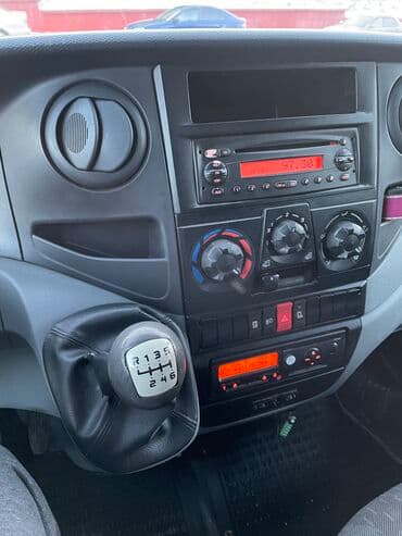 тягач двух мостовой: Iveco Daily: 2008 г., 3 л, Механика, Дизель — 16