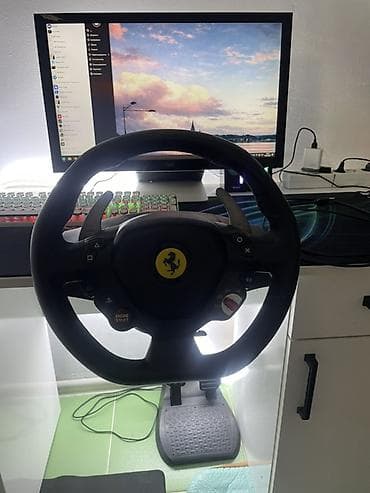 xbox kinect: Игровой руль с педалями Thrustmaster T80 Ferrari 488 GTB Edition — 1