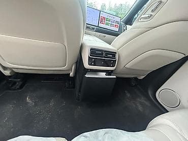 byd leopard 7: Lixiang L7: 2025 г., 1.5 л, Автомат, Гибрид, Кроссовер — 10