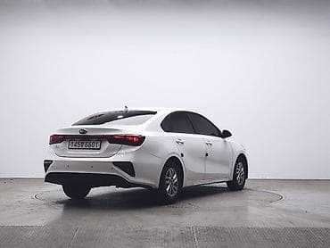 kia ceed: Kia K3: 2019 г., 1.6 л, Вариатор, Бензин, Седан — 4