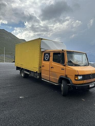Грузовой фургон Mercedes-Benz T2 (711D/711U серия) с удлинённой