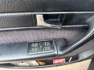 Продажа авто: Audi 100: 1992 г., 2.3 л, Механика, Бензин, Седан — 8