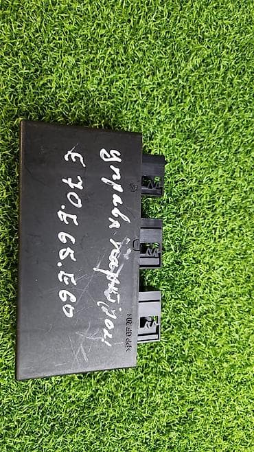 е63: Блок предохранитель е63 е64 66 21 9 —-176 —682 Год 2008 В отличном — 3