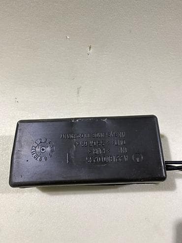 Амортизаторы крышки багажника Mercedes-Benz, 2008 г., Оригинал — 2