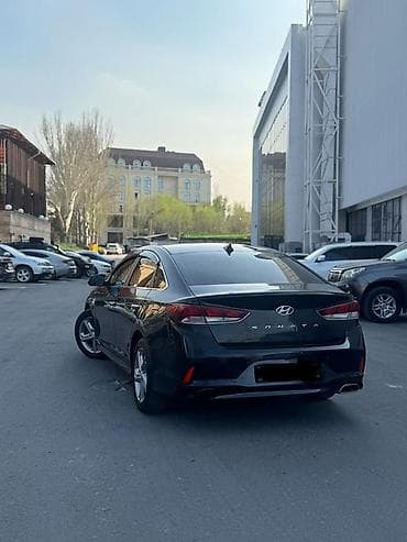 простой: Hyundai Sonata: 2018 г., Седан — 7