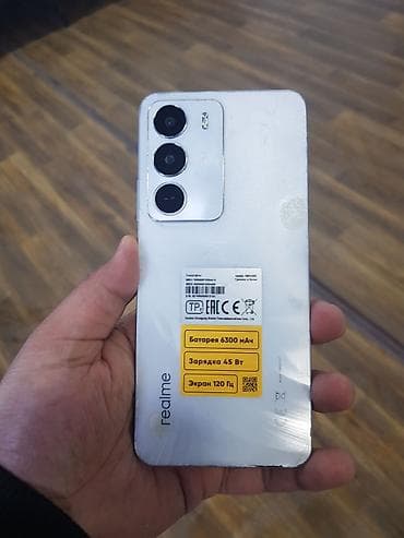 samsung galaxy a7 2017: Realme 7i — 4