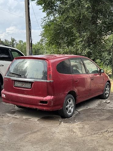 step wgn: Honda Stream: 2001 г., 2 л, Автомат, Бензин, Минивэн — 4