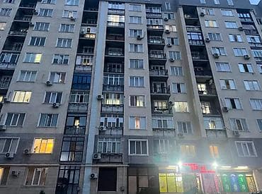 Недвижимость: 🏡 **Сдается просторная 2-комнатная квартира в элитном доме, мкр — 2