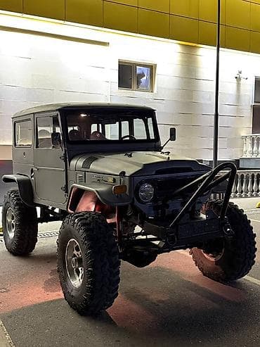 экспедиция: Toyota Land Cruiser: 1970 г., 5 л, Ручные, Бензин, Купе — 8