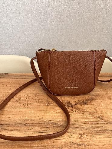 Бомберлер: Новая сумка 500 сом — 1