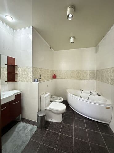 сдаю квартиру на долгий срок район филормония: 4 комнаты, Собственник, Без подселения, С мебелью полностью — 10