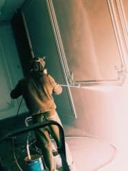 Дизайн, проектирование: Покраска стен, Покраска потолков, Покраска окон, На масляной основе, На водной основе, Больше 6 лет опыта — 3