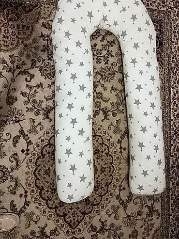 Большая U‑образная подушка для сна и отдыха. - Форма: U‑образная