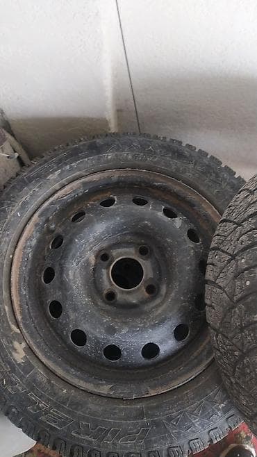 титан диски каракол: Темир Дисктер R 14 Комплект, тешиктери - 4, Колдонулган — 1