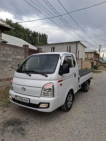 фильдер: Жеңил жүк ташуучу унаа, Hyundai, Стандарт, 1ге чейин т, Жаңы — 3