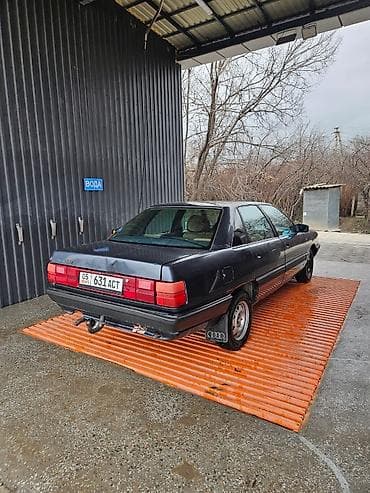оптом светы: Audi 100: 1989 г., 2.3 л, Бензин, Седан — 3