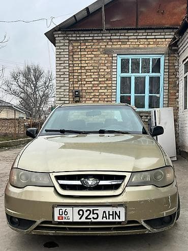 Daewoo: Daewoo Nexia: 2010 г., Механика, Бензин, Седан — 2
