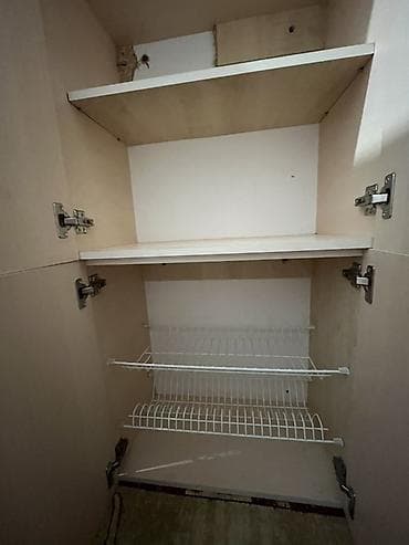 кухонный стол с полками: Кухонный шкаф, Б/у, Навесной, Без мойки, ЛДСП — 3