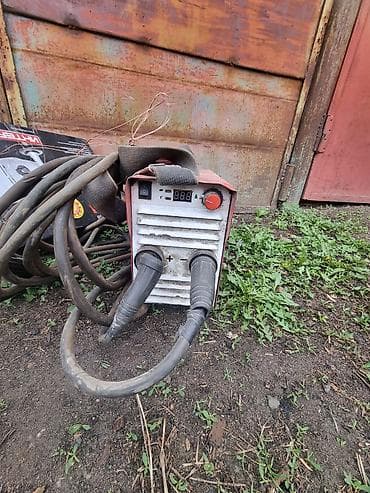 Сварочный аппарат, Ручная дуговая сварка