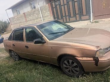 v klass: Daewoo Nexia: 2001 г., Седан — 7