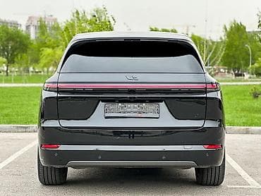 Lixiang L8: 2024 г., Автомат, Гибрид, Кроссовер — 6