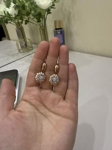 Сөйкөлөр: Сөйкөлөр, Аялдарга, Кыстырма: Фианит — 2