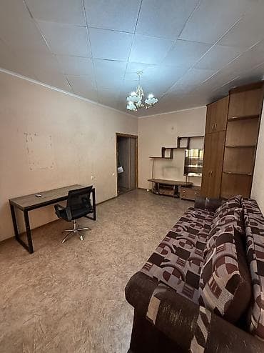 70: 1 комната, 40 м², 11 мкр 105 серия, 4 этаж, Косметический ремонт — 3