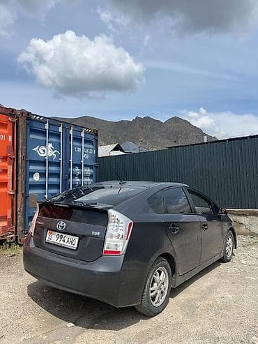 model y: Toyota Prius: 2010 г., 1.8 л, Вариатор, Гибрид, Хэтчбэк — 4