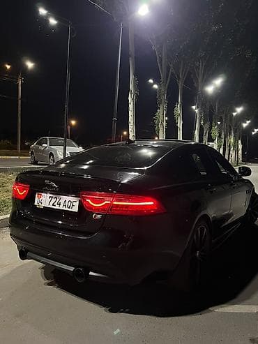 Транспорт: Jaguar XE: 2016 г., 2 л, Автомат, Бензин, Седан — 9