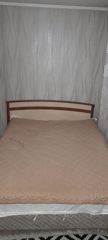 Дом и сад: Двуспальная кровать, Б/у, С матрасом, длина - 200 см — 2