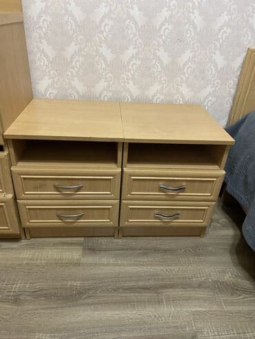 угловые прикроватные тумбочки: Спальный гарнитур, Б/у, Шкаф, ДСП, Самовывоз, Платная доставка, цвет - Бежевый — 4