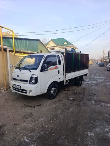 бала багам: Грузоперевозки — бортовой автомобиль - Грузоподъёмность: 5 тонн — 1