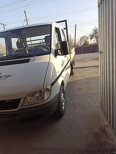 кабина т 25: Грузовик, Mercedes-Benz, Дубль, 3 т, Б/у — 3