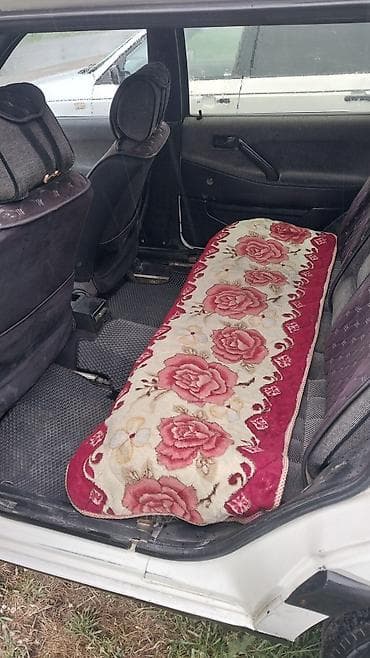 Volkswagen Passat Variant: 1989 г., 1.8 л, Ручные, Бензин, Универсал — 5