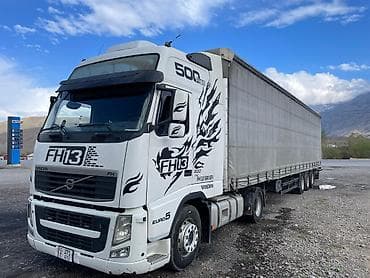 Тягач, Volvo, 2013 г., Тентованный